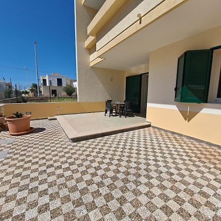 Casa Vittorio A 100M Dalla Sabbia Lido Marini Luaran gambar
