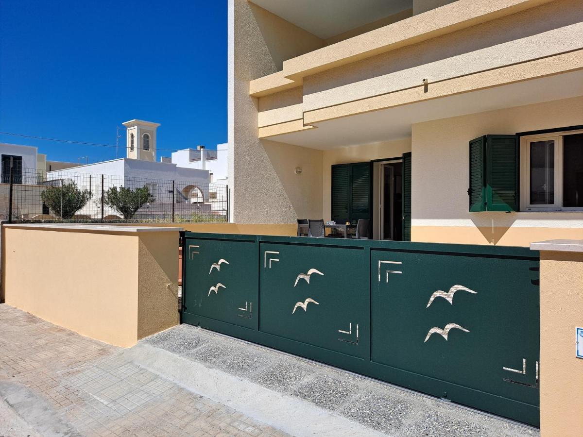 Casa Vittorio A 100M Dalla Sabbia Lido Marini Luaran gambar