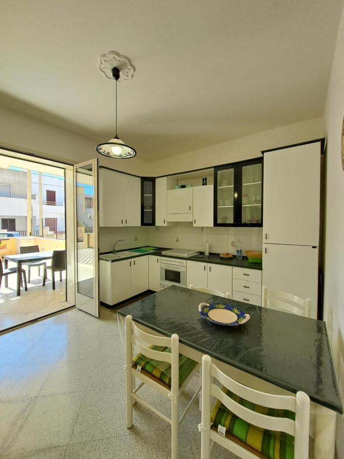 Casa Vittorio A 100M Dalla Sabbia Lido Marini Luaran gambar